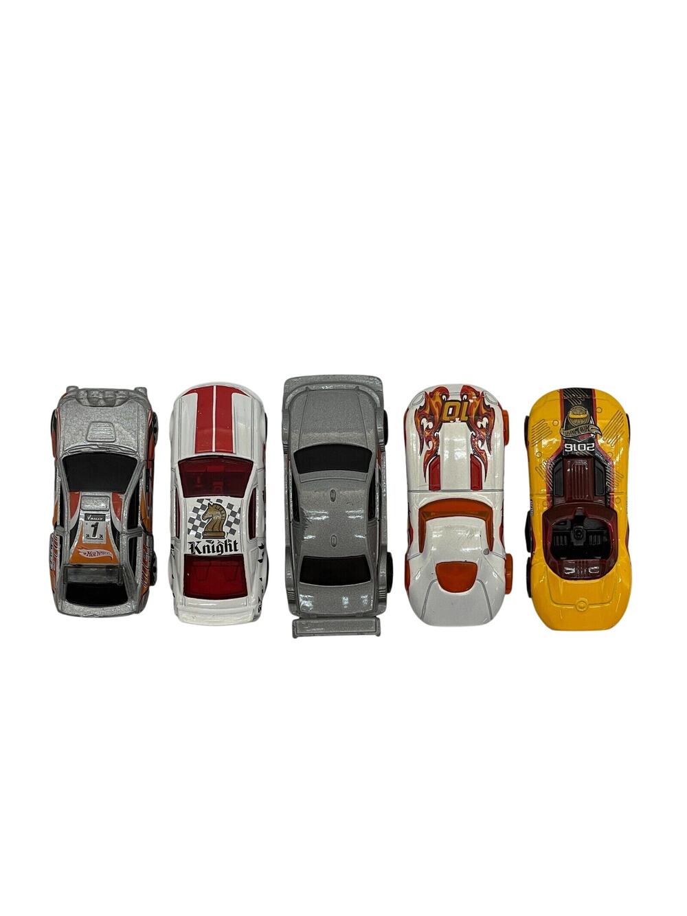 Lot of 5 Hot Wheels Sports Car Multiple Diecast Collectible Vehicle Model